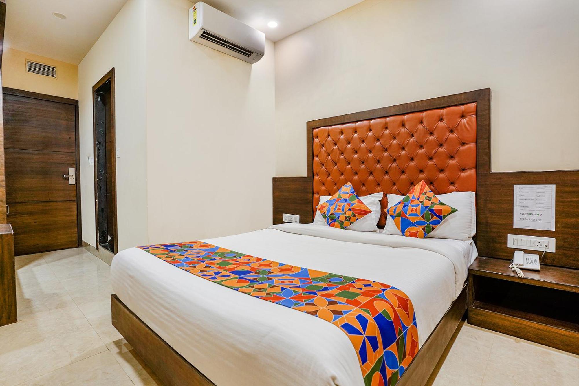 Fabhotel Vertigo Suites - Nr Bkc Mumbai Bagian luar foto