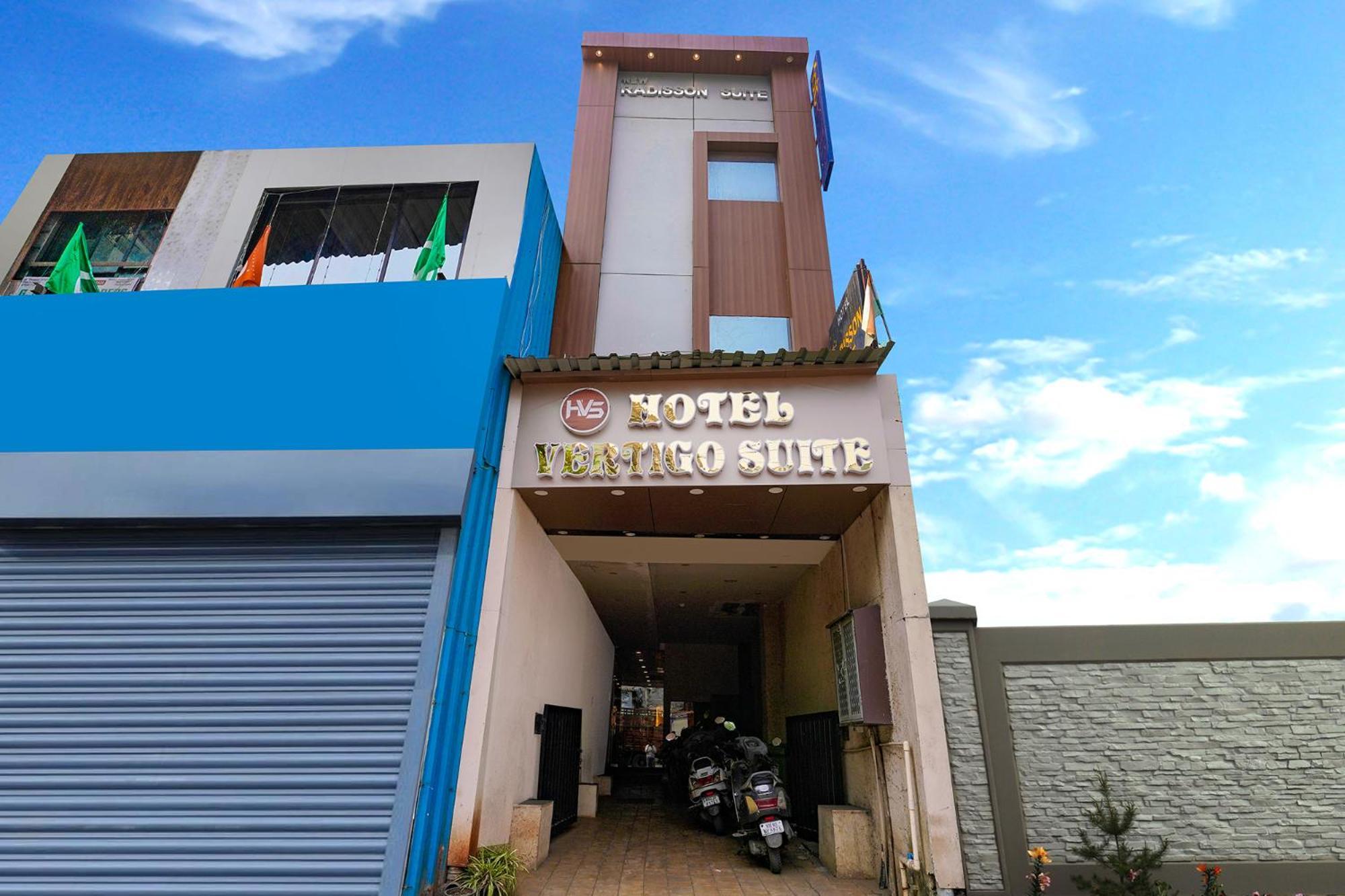 Fabhotel Vertigo Suites - Nr Bkc Mumbai Bagian luar foto