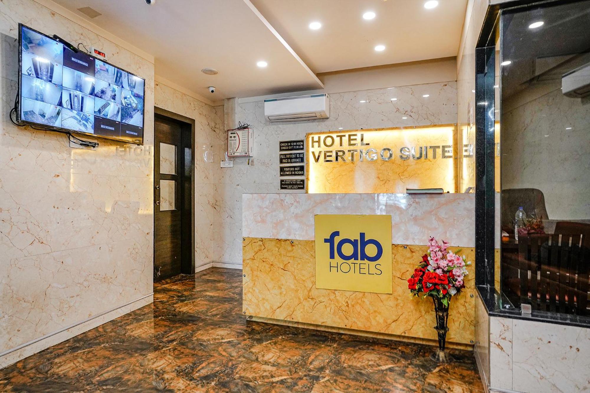 Fabhotel Vertigo Suites - Nr Bkc Mumbai Bagian luar foto